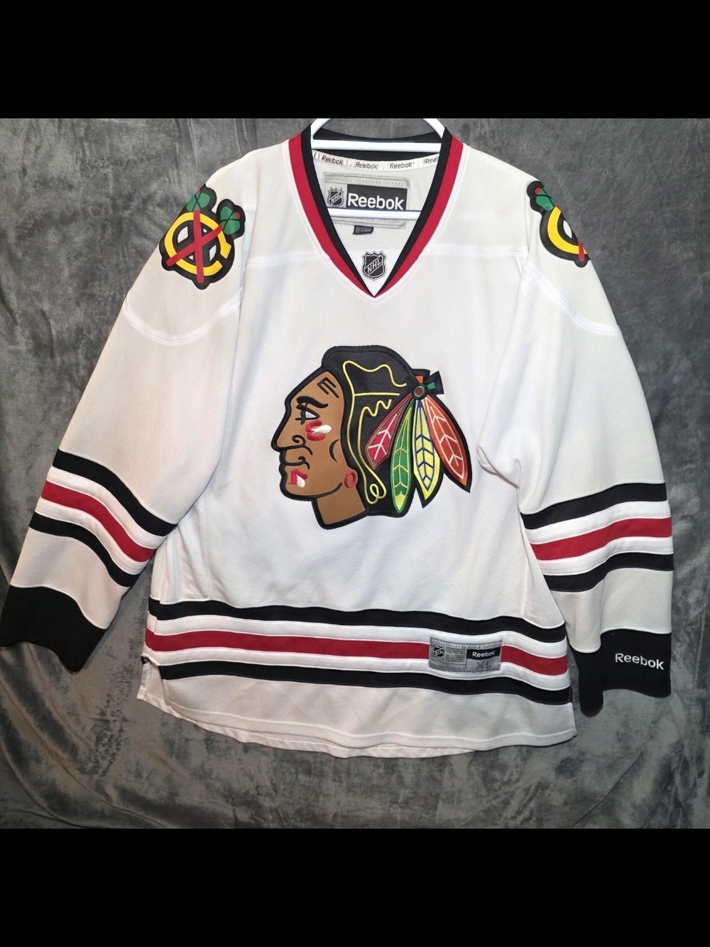 Chicago Blackhawks Reebok Premier NHL Away Jersey - White / Blank - Men's XL